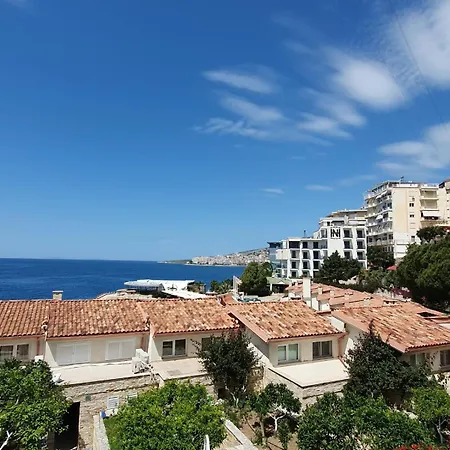 Deli Sarande