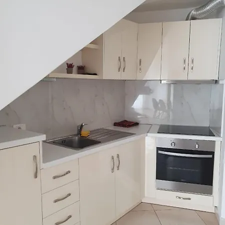 Apartment Deli